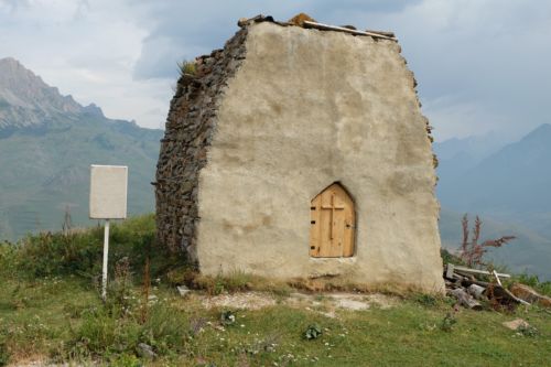 Лезгор. Святилище Сатай-Обау (2)